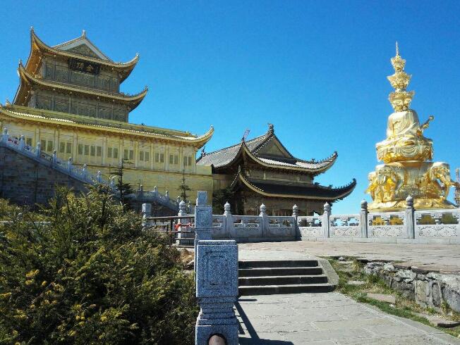 游玩峨眉山華藏寺，這些你需要了解